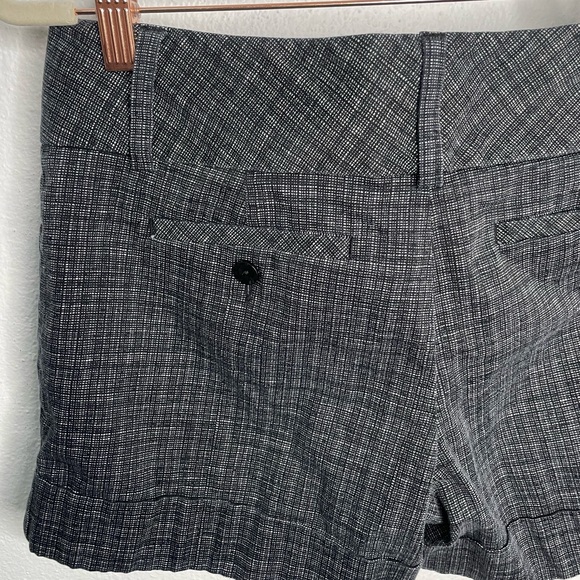 Express Design Studio Shorts Women's Size
12 Low Rise Chino Belted - Picture 8 of 10